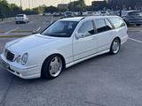 Mercedes-Benz E 55 AMG 2001 года за 8 700 000 тг. в Шымкент