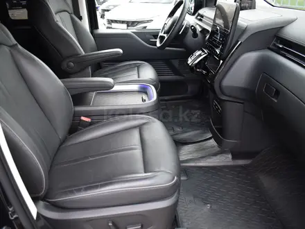 Hyundai Staria 2023 года за 22 990 000 тг. в Астана – фото 21
