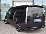 Hyundai Staria 2023 года за 22 990 000 тг. в Астана – фото 3