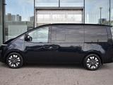 Hyundai Staria 2023 года за 22 990 000 тг. в Астана – фото 2