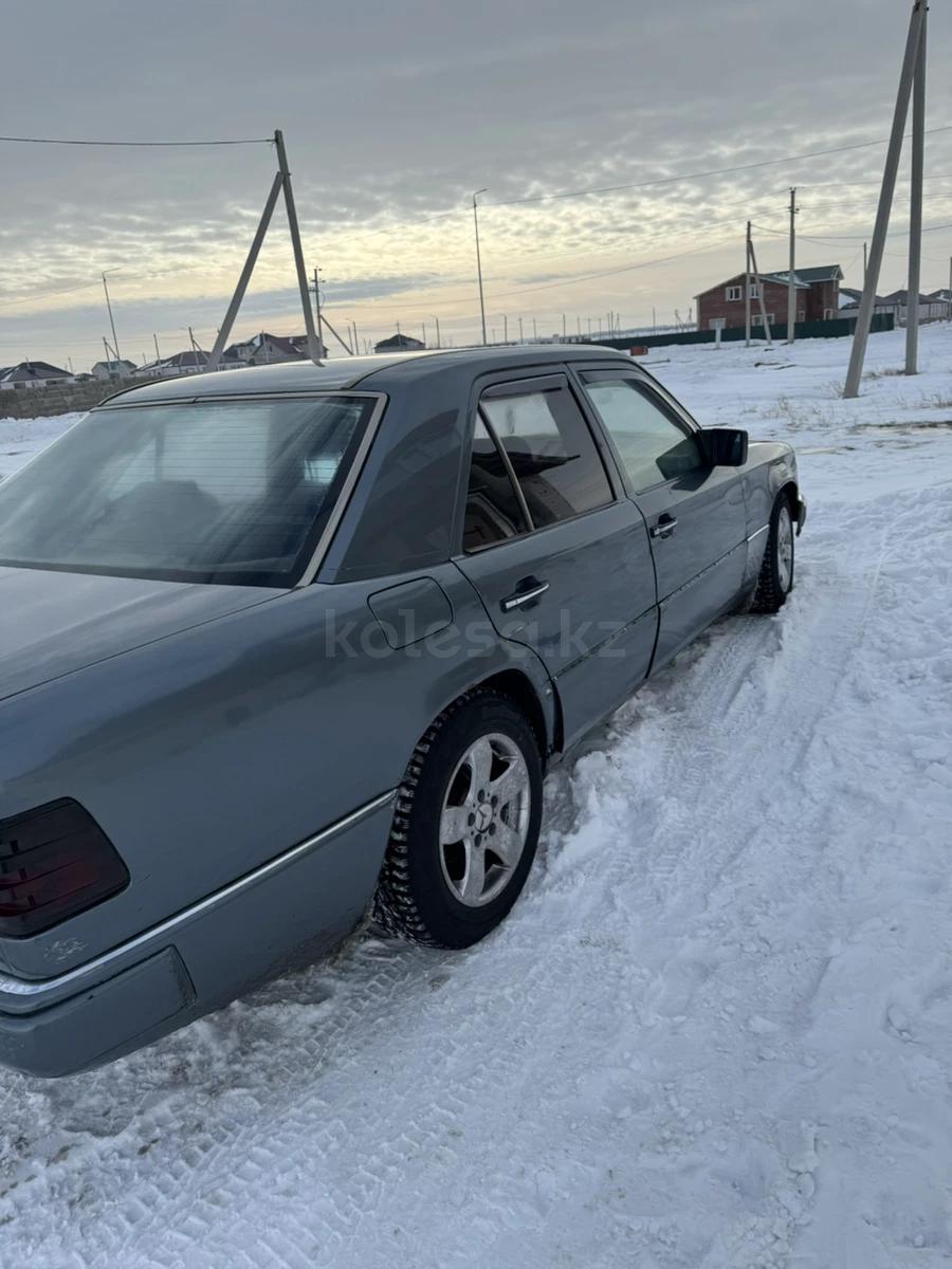 Mercedes-Benz E 200 1991 г.