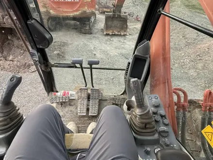 Hitachi  ZX330 2014 года за 27 000 000 тг. в Алматы – фото 42