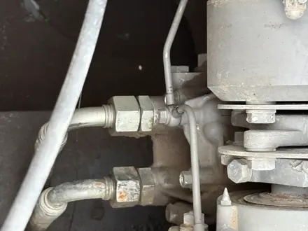 Hitachi  ZX330 2014 года за 27 000 000 тг. в Алматы – фото 59