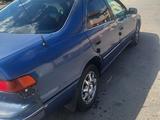 Toyota Camry 1998 годаүшін2 100 000 тг. в Талдыкорган – фото 5