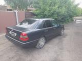 Mercedes-Benz C 220 1994 годаүшін1 350 000 тг. в Петропавловск – фото 3