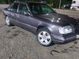 Mercedes-Benz E 200 1993 года за 1 450 000 тг. в Шымкент