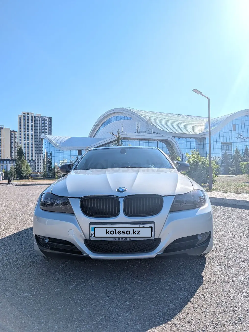 BMW 3 Series, 2009