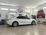 Toyota Camry 2020 годаүшін12 500 000 тг. в Атырау – фото 3