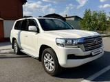 Toyota Land Cruiser 2017 года за 28 800 000 тг. в Семей – фото 3