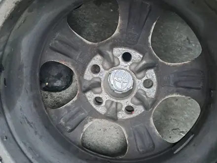 Диски в хорошем состояние оригинал Toyota за 85 000 тг. в Алматы – фото 6