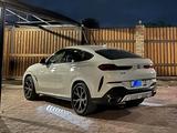 BMW X6 2021 года за 48 000 000 тг. в Алматы – фото 2