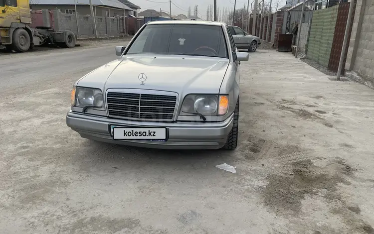 Mercedes-Benz E 320 1993 годаүшін3 100 000 тг. в Алматы