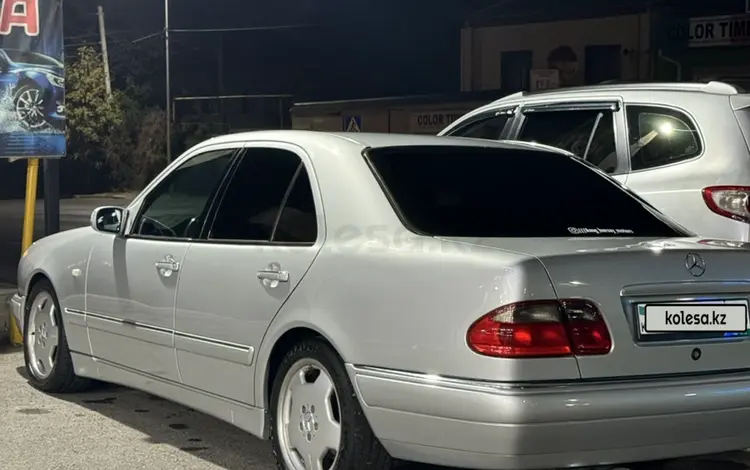 Mercedes-Benz E 55 AMG 2000 года за 6 500 000 тг. в Шымкент