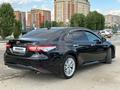 Toyota Camry 2019 годаүшін14 600 000 тг. в Актобе – фото 10