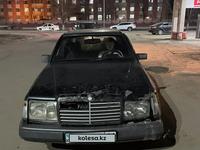 Mercedes-Benz E 200 1990 года за 900 000 тг. в Павлодар