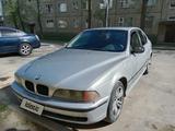 BMW 523 1996 года за 2 300 000 тг. в Алматы – фото 3