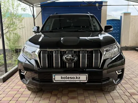 Toyota Land Cruiser Prado 2023 года за 27 000 000 тг. в Актобе – фото 2