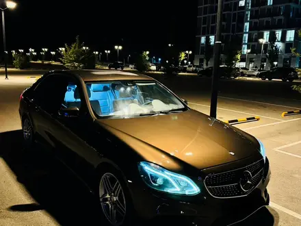 Mercedes-Benz E 200 2014 года за 12 000 000 тг. в Актау – фото 3