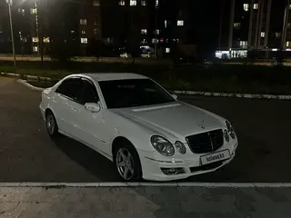 Mercedes-Benz E-Class, 2003