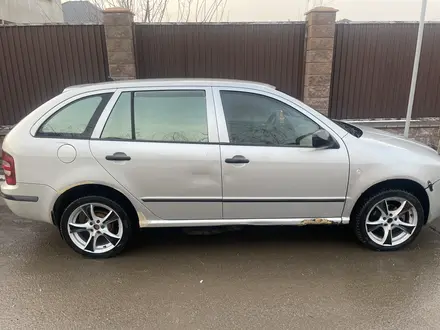 Skoda Fabia 2002 года за 1 250 000 тг. в Алматы – фото 7