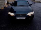 Toyota Camry 1998 годаүшін2 800 000 тг. в Актау