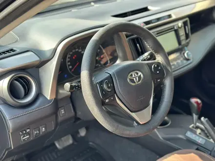 Toyota RAV4 Prestige 2014 года за 9 690 000 тг. в Актобе – фото 10