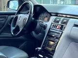 Mercedes-Benz E 320 1999 годаүшін6 370 000 тг. в Талдыкорган – фото 5