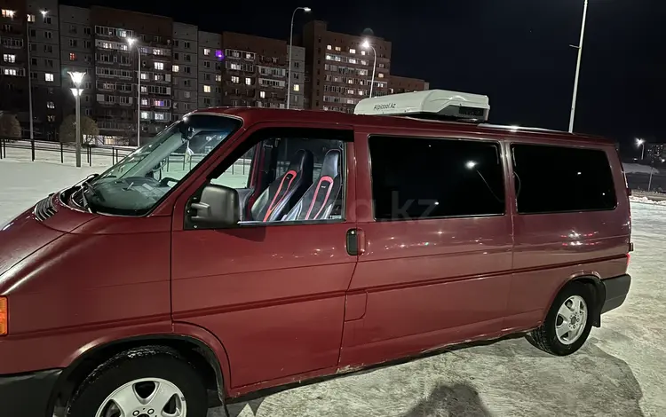 Volkswagen Transporter 2002 года за 5 800 000 тг. в Астана