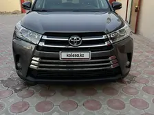 Toyota Highlander, 2016
