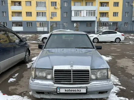 Mercedes-Benz E 260 1988 года за 1 250 000 тг. в Конаев (Капшагай) – фото 2
