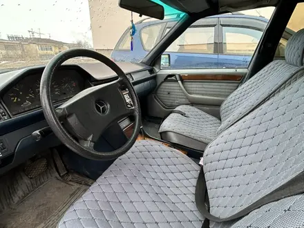 Mercedes-Benz E 260 1988 года за 1 250 000 тг. в Конаев (Капшагай) – фото 8