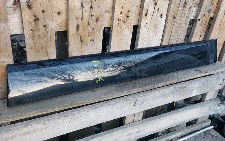 Накладка двери Subaru Outback 2005 год. за 10 000 тг. в Алматы