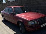 Mercedes-Benz E 220 1995 годаүшін1 800 000 тг. в Тараз