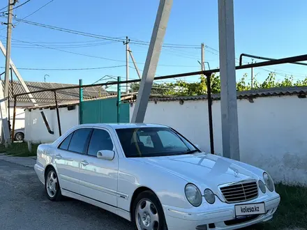 Mercedes-Benz E 320 2001 года за 6 500 000 тг. в Шымкент – фото 5