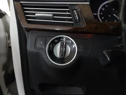 Mercedes-Benz E 200 2012 года за 5 190 000 тг. в Шымкент – фото 17