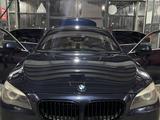 BMW 750 2011 года за 11 000 000 тг. в Астана