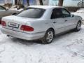 Mercedes-Benz E 230 1996 годаүшін2 500 000 тг. в Караганда