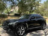 Infiniti FX35 2009 года за 7 900 000 тг. в Алматы – фото 2