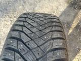 Зимние шины Goodyear Ultra Grip Arctic 2 за 140 000 тг. в Семей
