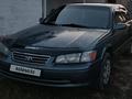 Toyota Camry 2001 года за 3 300 000 тг. в Усть-Каменогорск