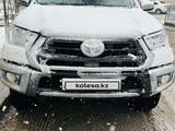 Toyota Hilux 2025 года за 25 000 000 тг. в Актау