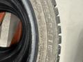 Комплект зимней резины (шипы) за 135 000 тг. в Астана – фото 3
