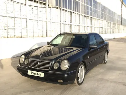 Mercedes-Benz E 280 1997 года за 3 500 000 тг. в Тараз