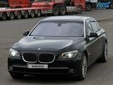 BMW 750 2010 года за 12 500 000 тг. в Астана
