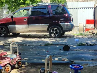 Mitsubishi Space Wagon