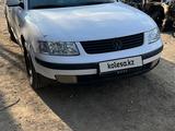 Volkswagen Passat 1996 годаүшін1 100 000 тг. в Атырау