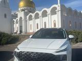 Hyundai Santa Fe 2022 года за 16 500 000 тг. в Астана – фото 3