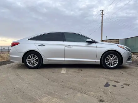 Hyundai Sonata 2015 года за 7 800 000 тг. в Актобе – фото 10