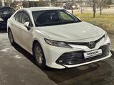 Toyota Camry 2020 годаүшін12 500 000 тг. в Астана – фото 3