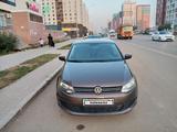 Volkswagen Polo 2015 года за 5 800 000 тг. в Астана – фото 2